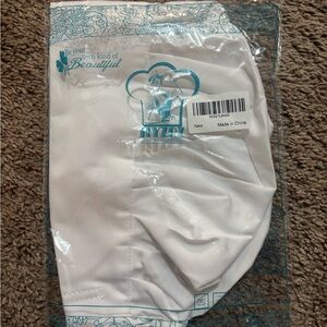 🌸 3 for $10 🌸 White Chef Hat